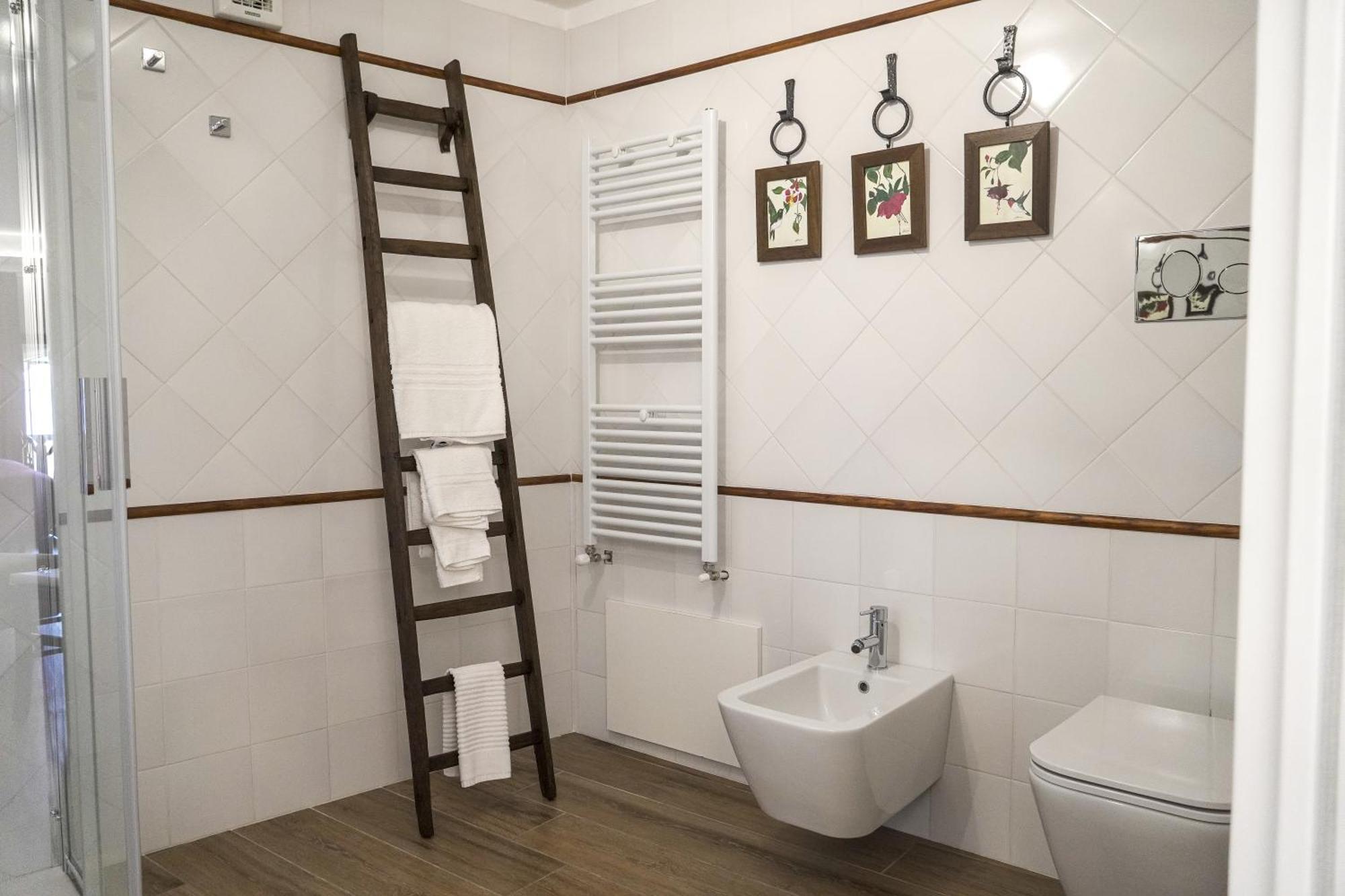 La Casa Del Fabbro Bed & Breakfast Troina Bagian luar foto